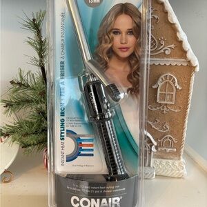 415A Conair Black Hair Styling Iron